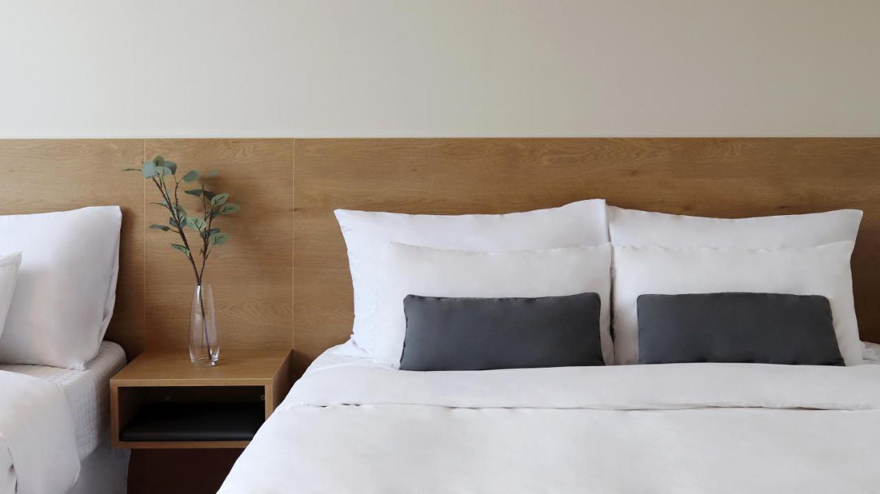 Bloom Hotel Чеджу Екстериор снимка