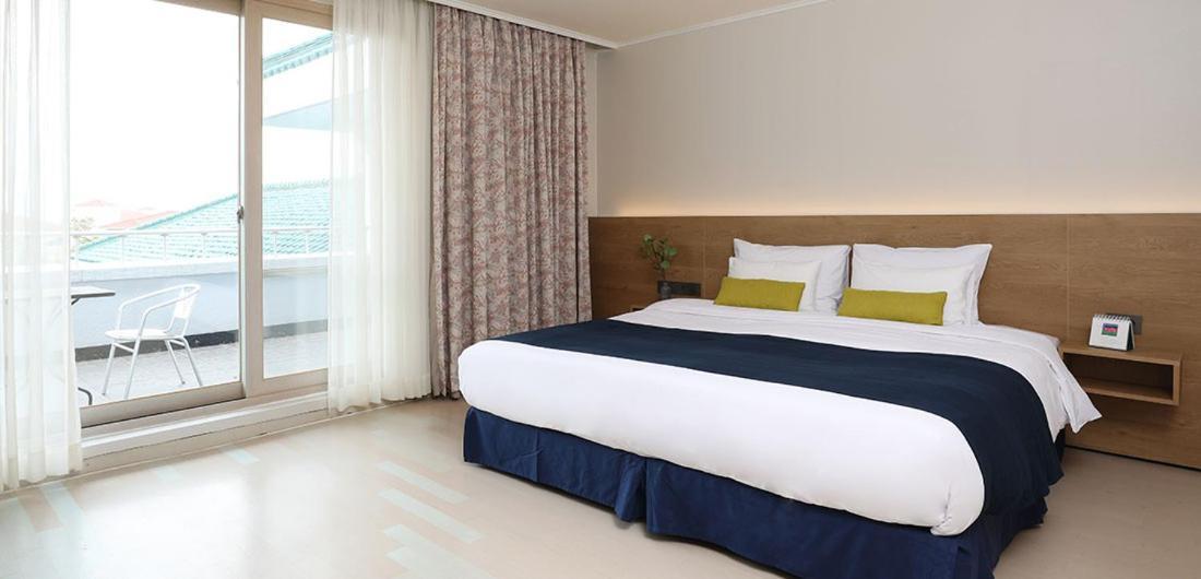 Bloom Hotel Чеджу Екстериор снимка