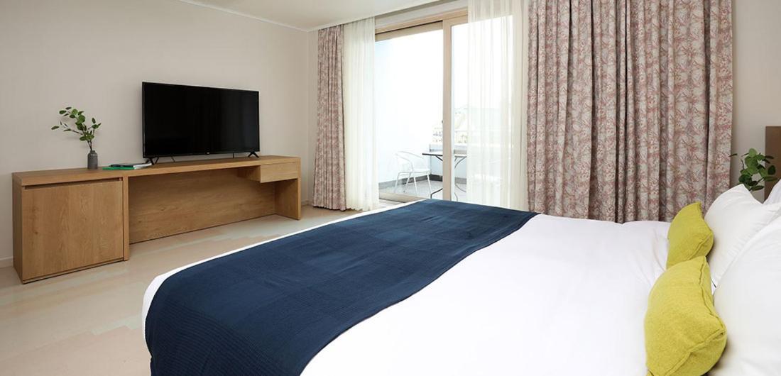 Bloom Hotel Чеджу Екстериор снимка