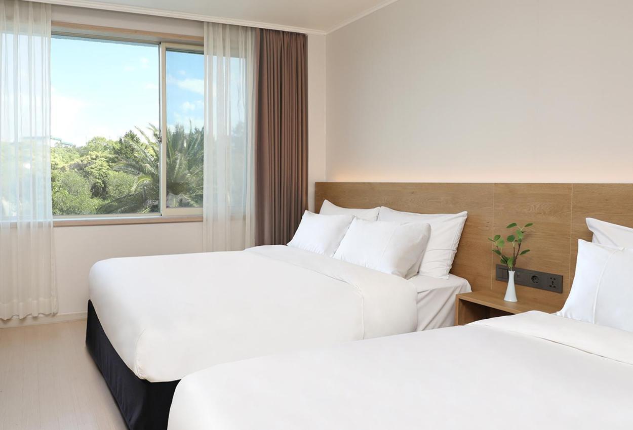 Bloom Hotel Чеджу Екстериор снимка