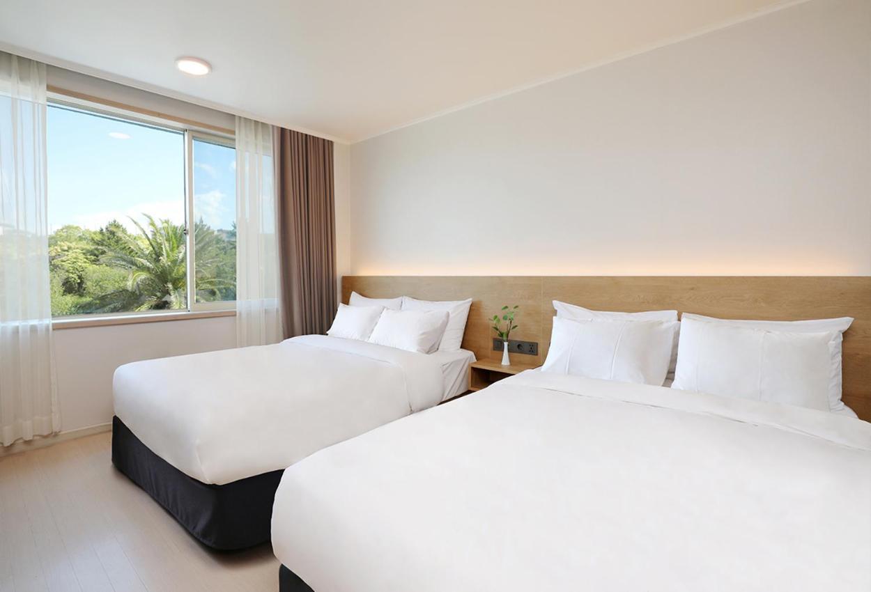 Bloom Hotel Чеджу Екстериор снимка