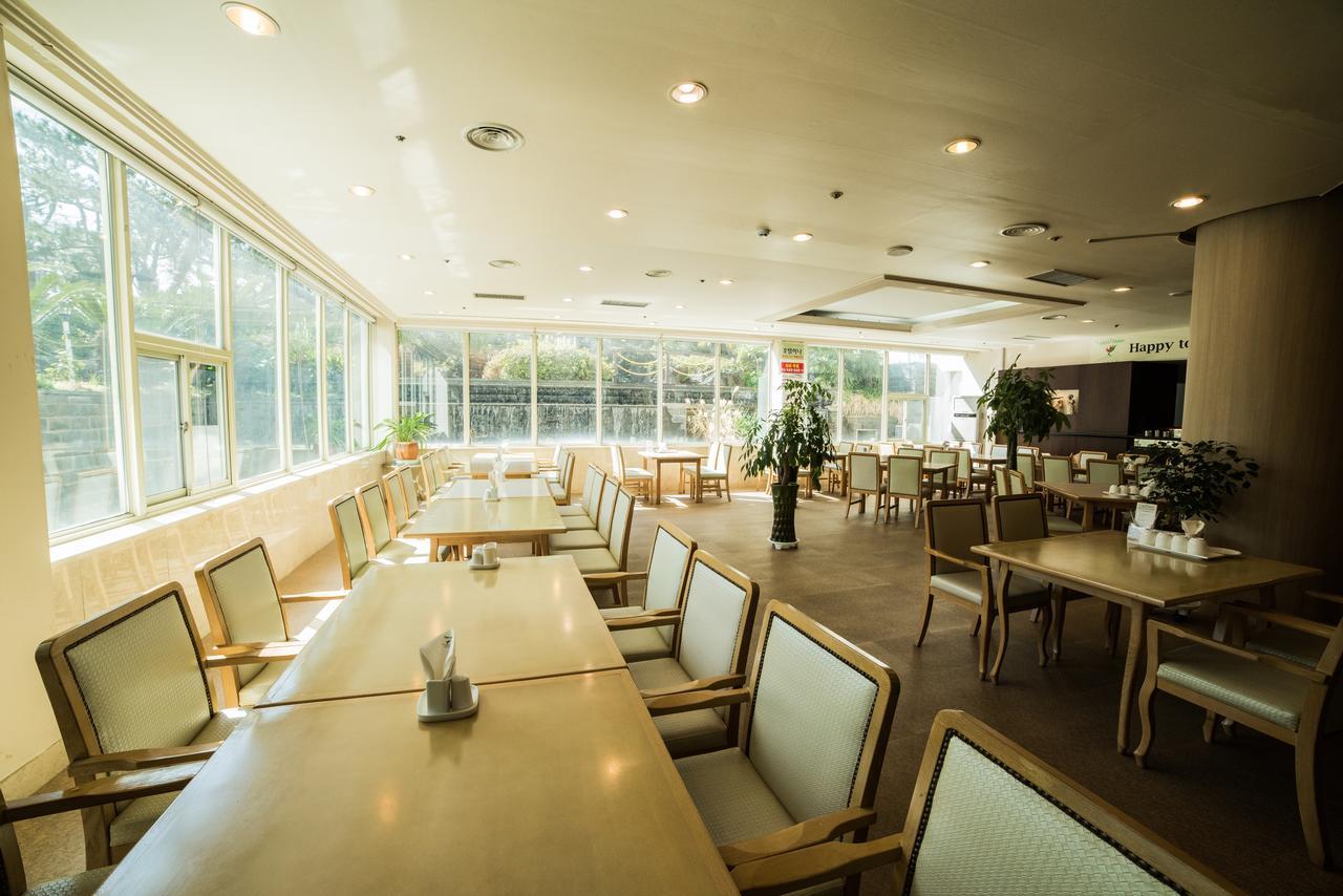 Bloom Hotel Чеджу Екстериор снимка